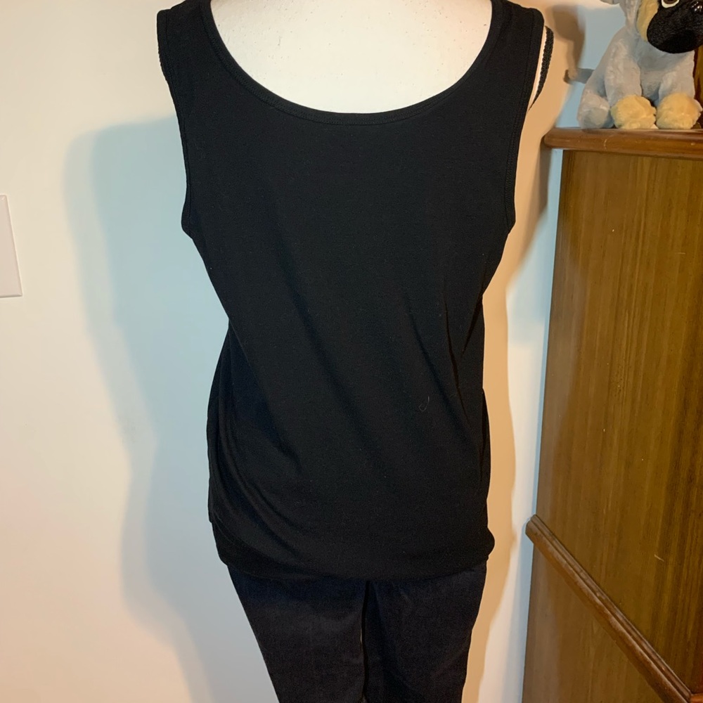 Hannah Black Tank Top - Picture 6 of 8